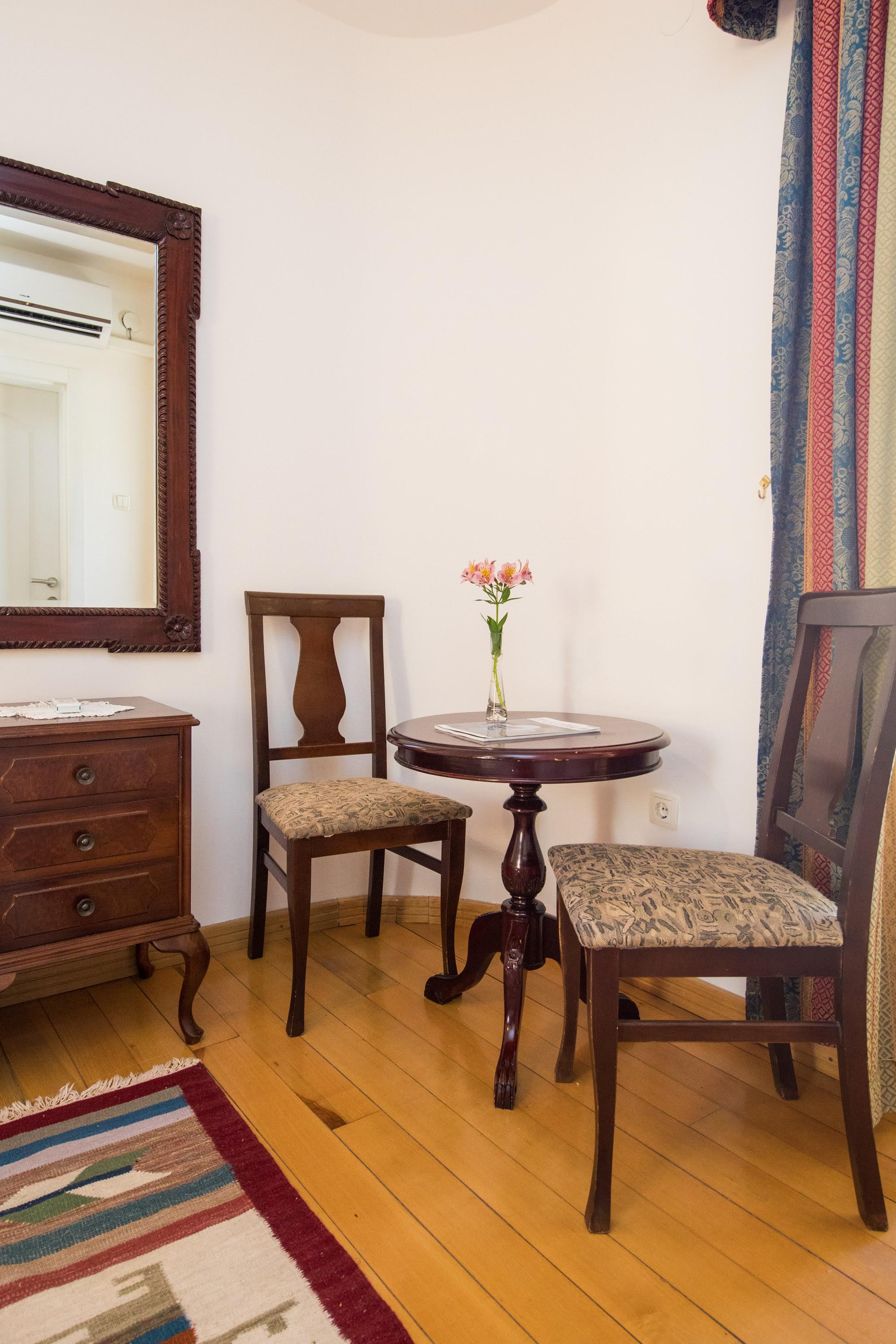 Guest House J&J Затон Екстериор снимка